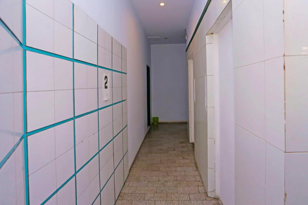 Collection O 92739 Hotel Pintu Besar Jakarta Kültér fotó